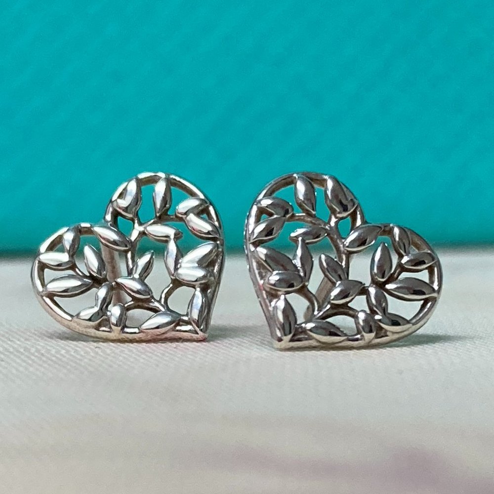 Authentic Tiffany & Co Olive Leaf Heart Earrings